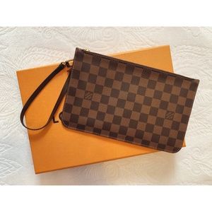 ❤️Louis Vuitton Damier Ebene Neverfull Pochette❤️